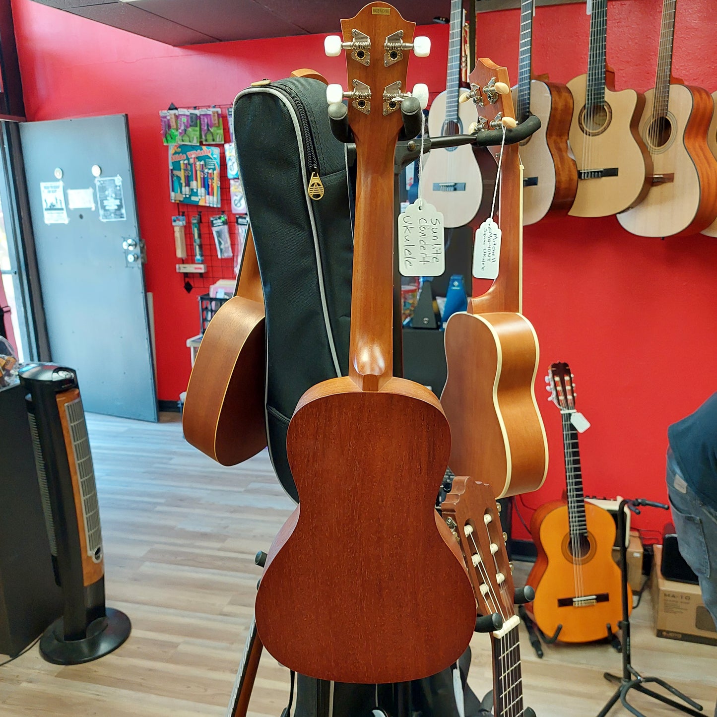Sunlite UC-130 Concert Ukulele - Satin Finish