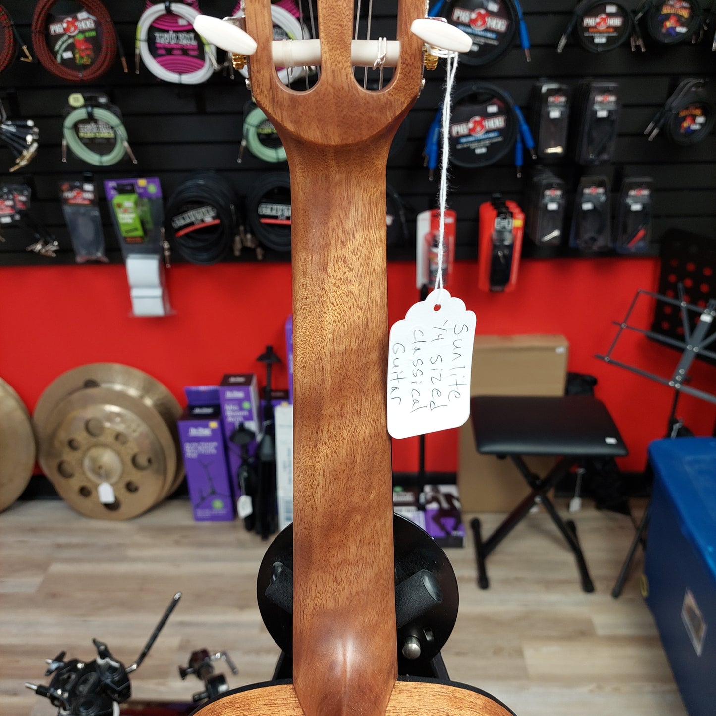 Sunlite 1/4 Sized Classical Guitar - GCN-200