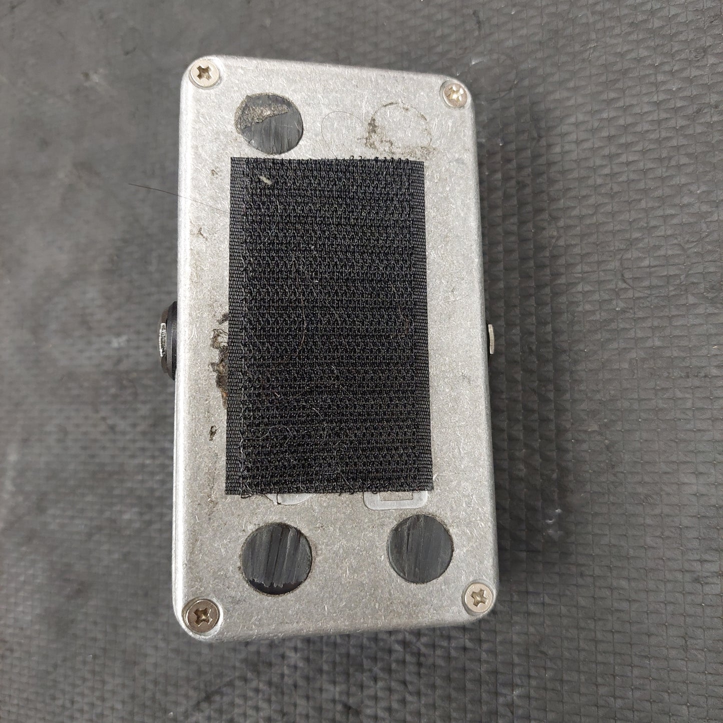 EHX NEO CLONE EFFECTS PEDAL (USED)
