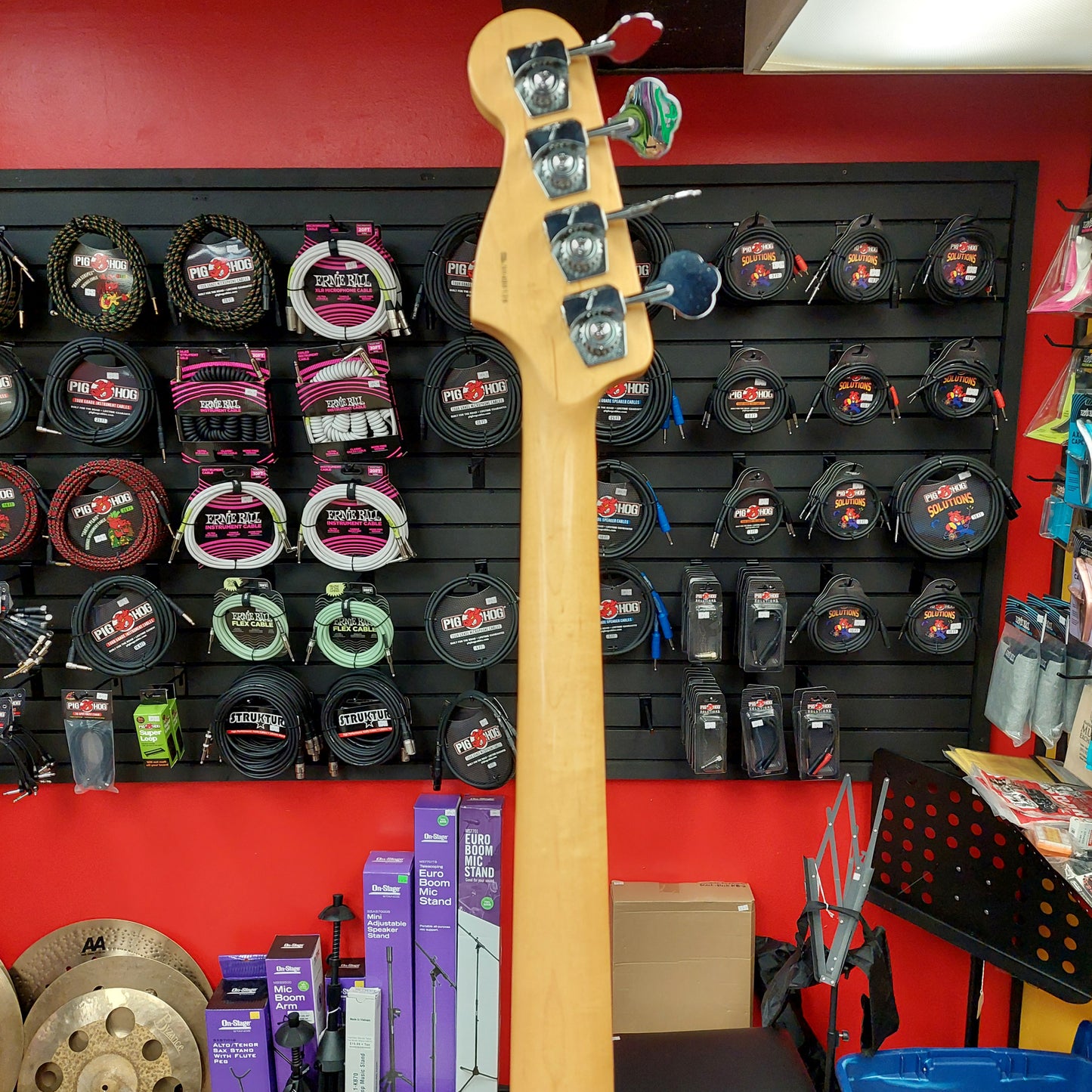 1999 Fender American Standard 4-String P-Bass - 2 Tone Sunburst w/ Hard Case SN# N9400139