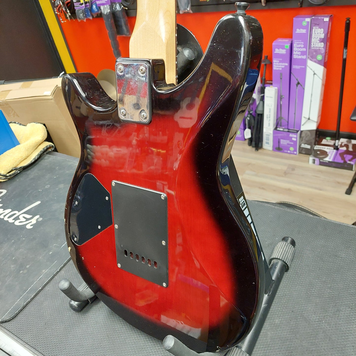 Rogue Rocketeer Electric Guitar - Red Burst (USED)