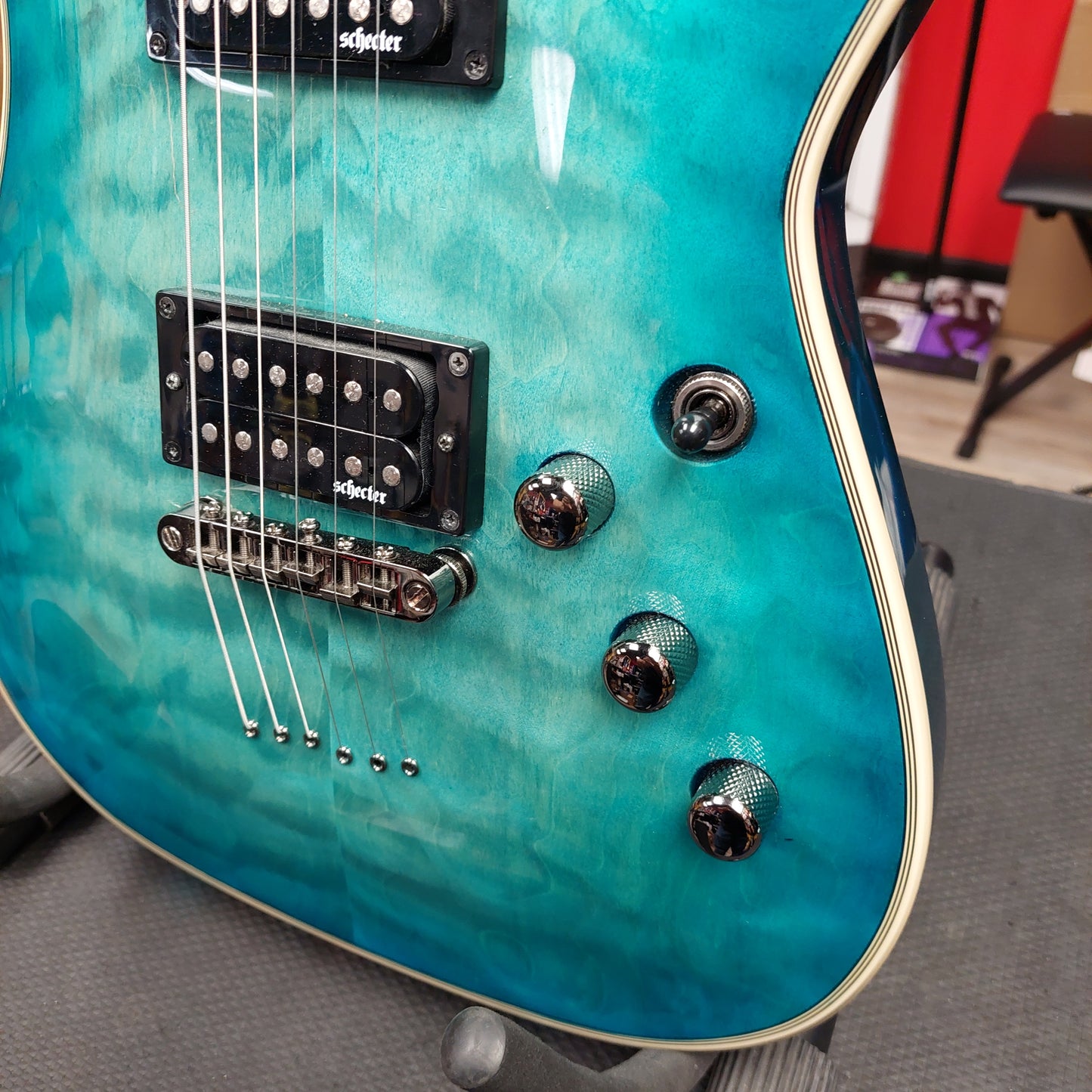 2012 Schecter Omen Extreme-6 Trans Blue Ocean - SN # W122041243