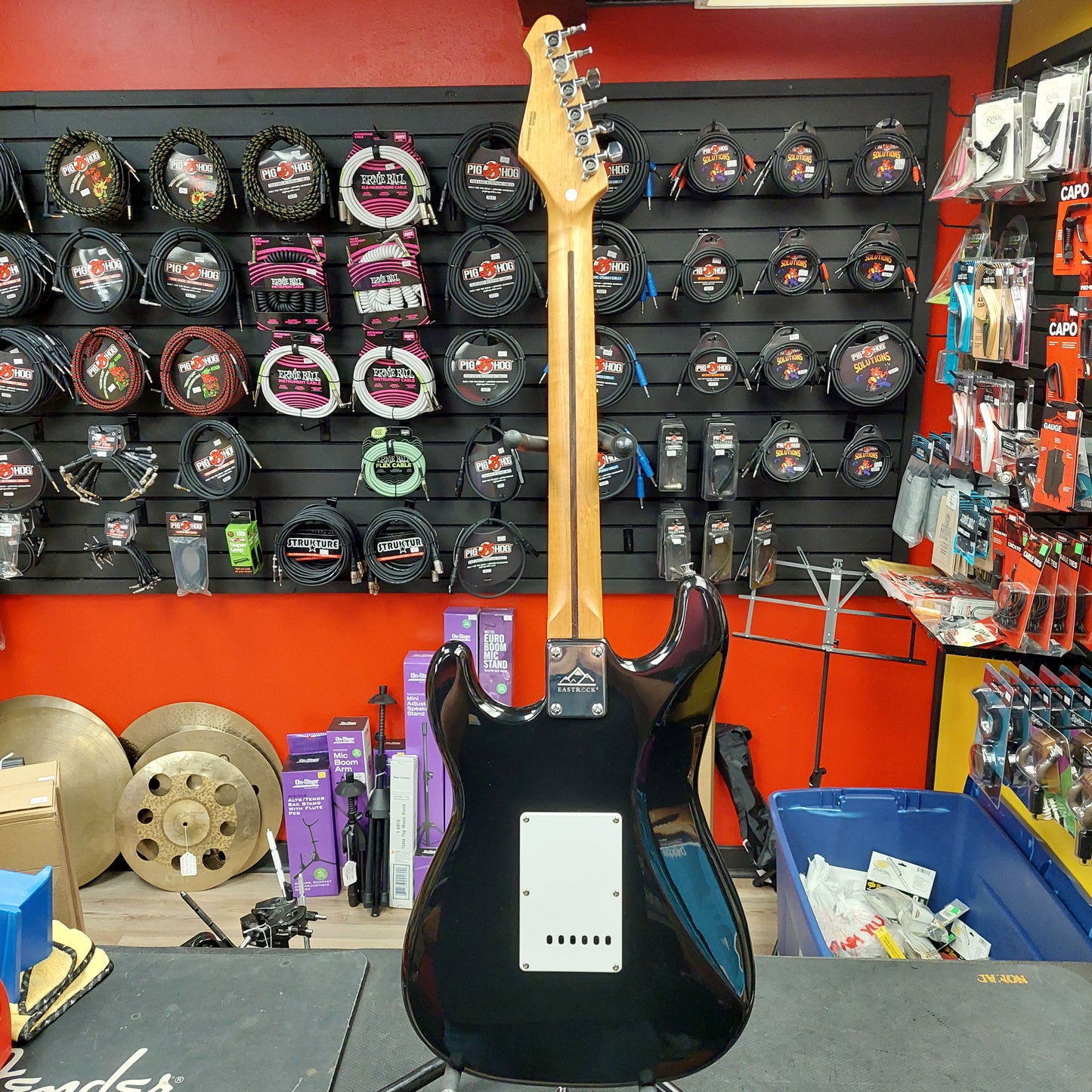 EASTROCK Electric Guitar - Black w/ Gig Bag SN # JD202201262000