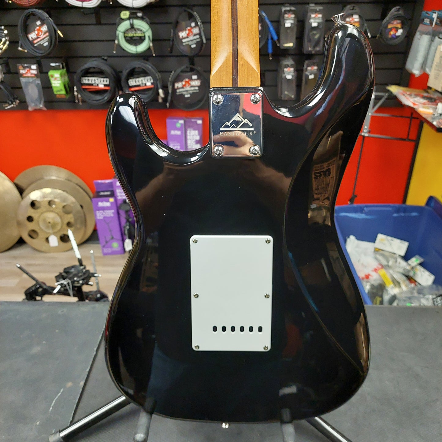 EASTROCK Electric Guitar - Black w/ Gig Bag SN # JD202201262000
