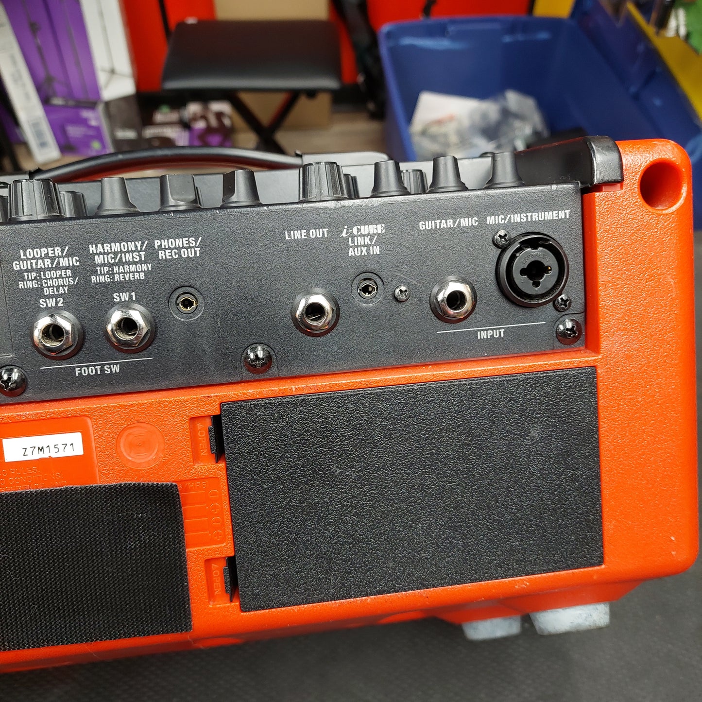 Boss Cube Street II Guitar Amplifier - RED - SN# (21) Z7M1571 (USED)