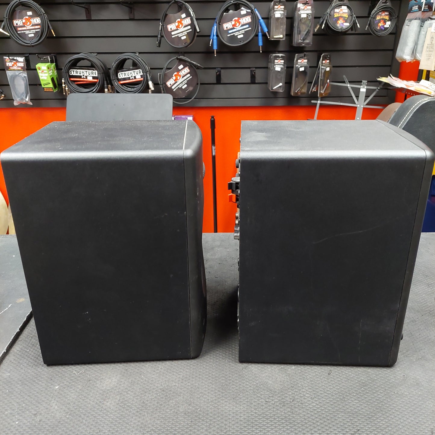 PreSonus Eris E4.5 Active Studio Monitor Speakers "Pair" (USED) SN# ER4D16043003