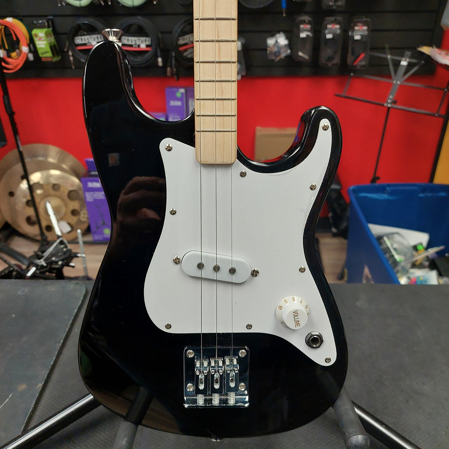 Fender Stratocaster by Loog 3-String Guitar w/ Gig Bag - Black (USED)