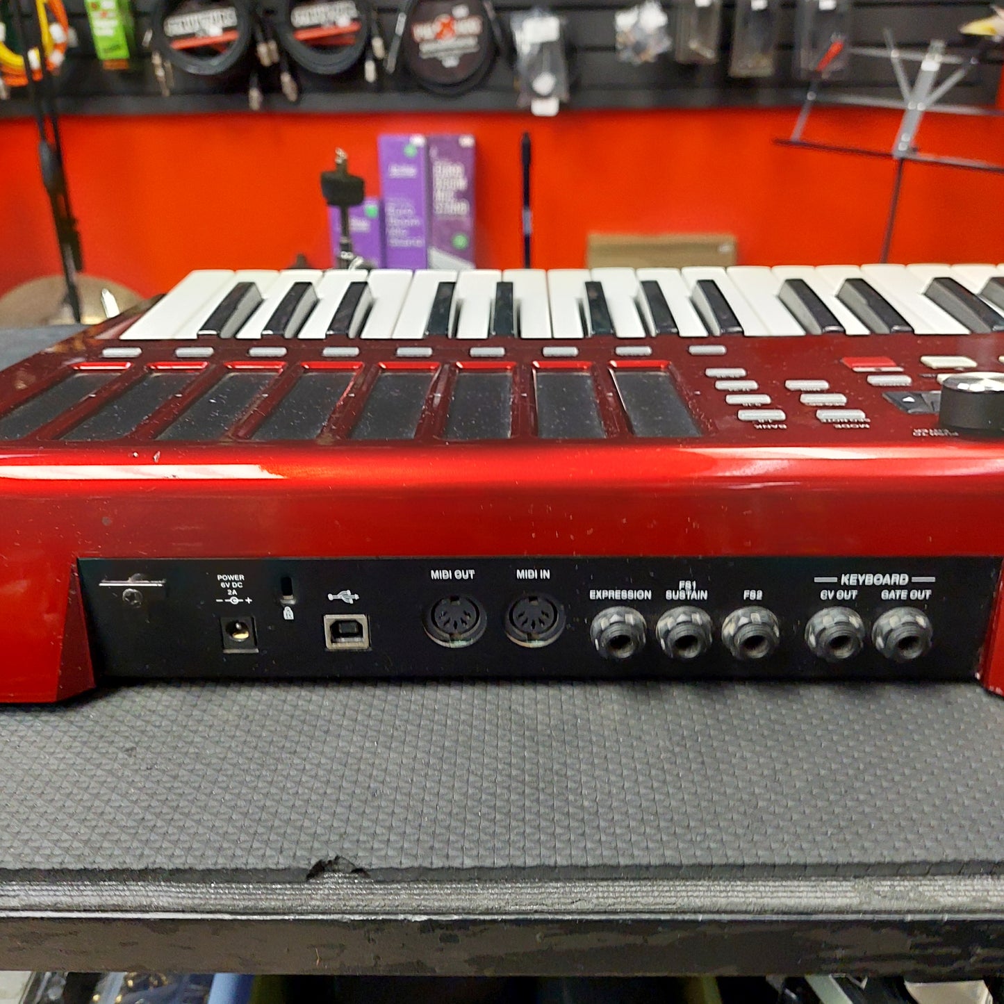 Akai Professional Max49 USB/MIDI/OV Keyboard Controller (USED) "Broken Knob Sold As Is"