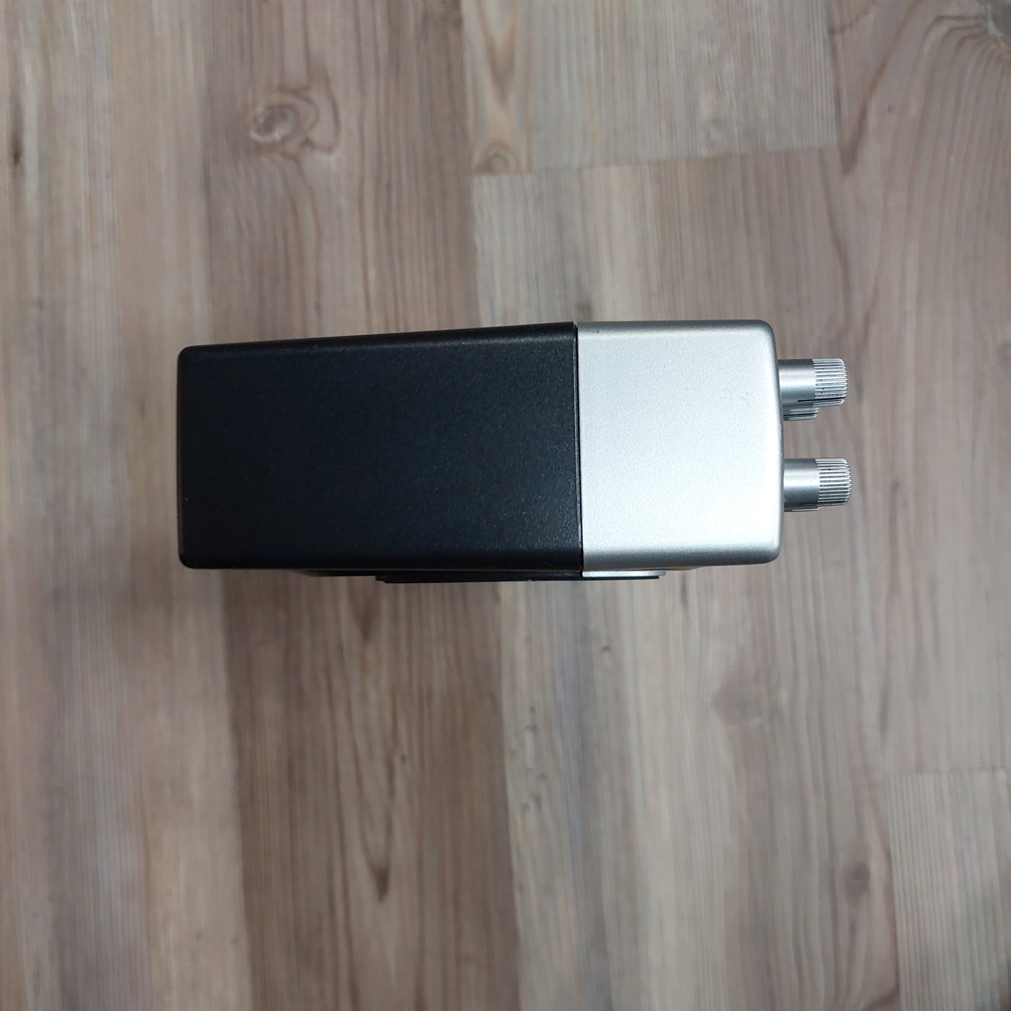 BEHRINGER Mini Amp 4-CH Headphone Amp (USED) SN# N0609910331