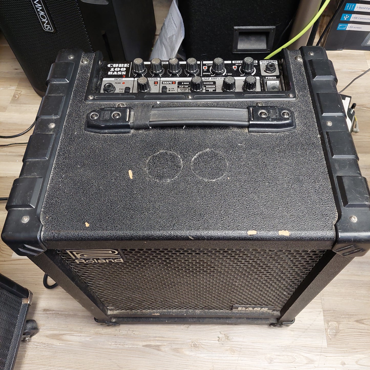 Roland CB100 Cube 100 Bass Combo Amplifier (USED) SN# ZT25066