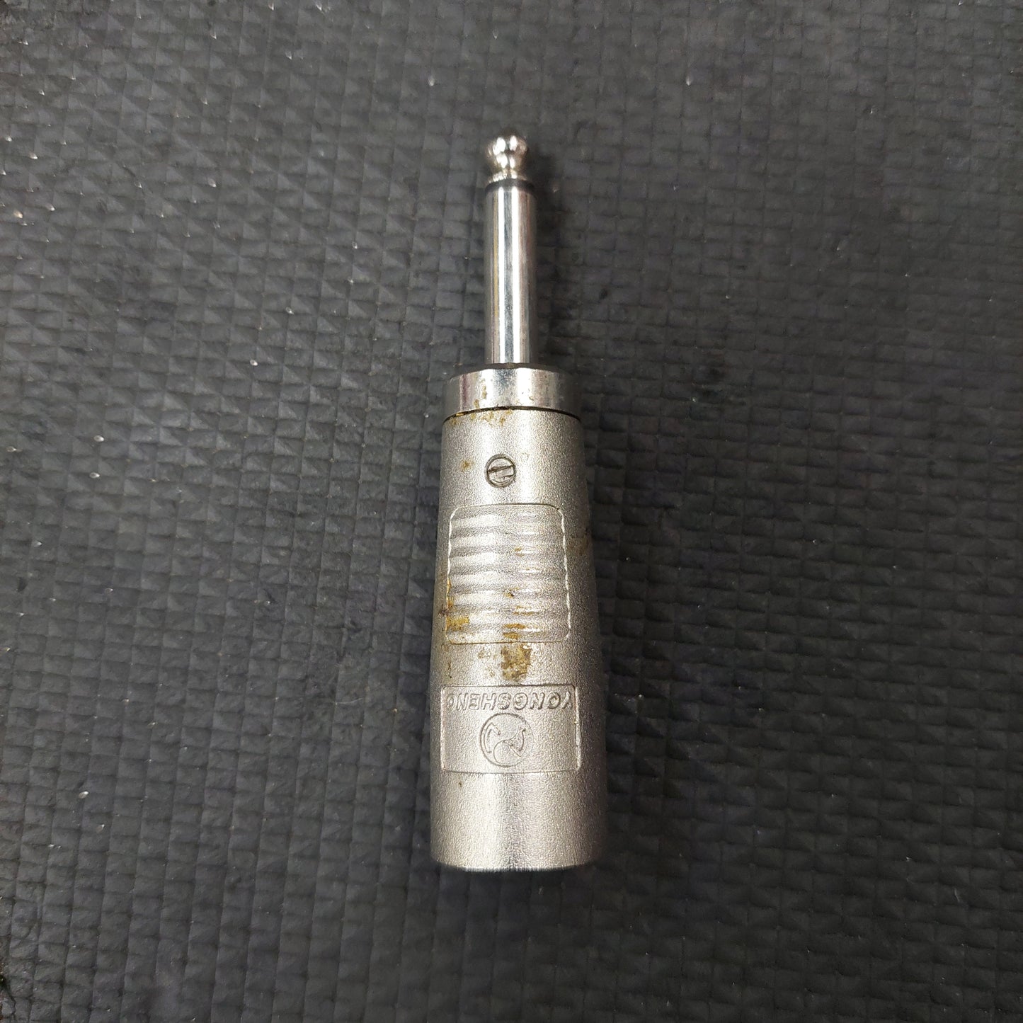 Yongsheng XLR Male To 1/4 Male Adaptor (USED)