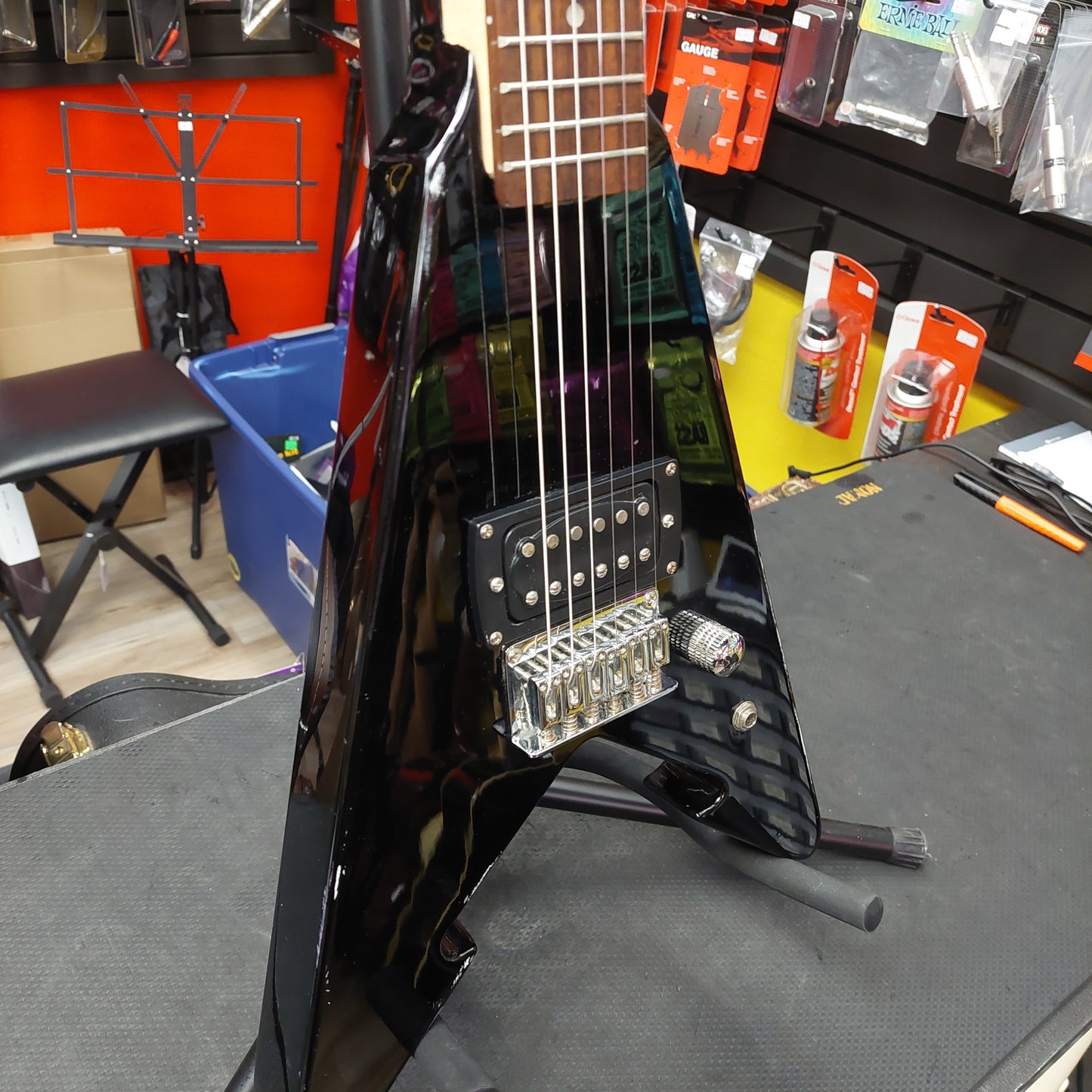 First Act ME276 Mini-V Electric Guitar - Black (USED) SN# 2760D19474