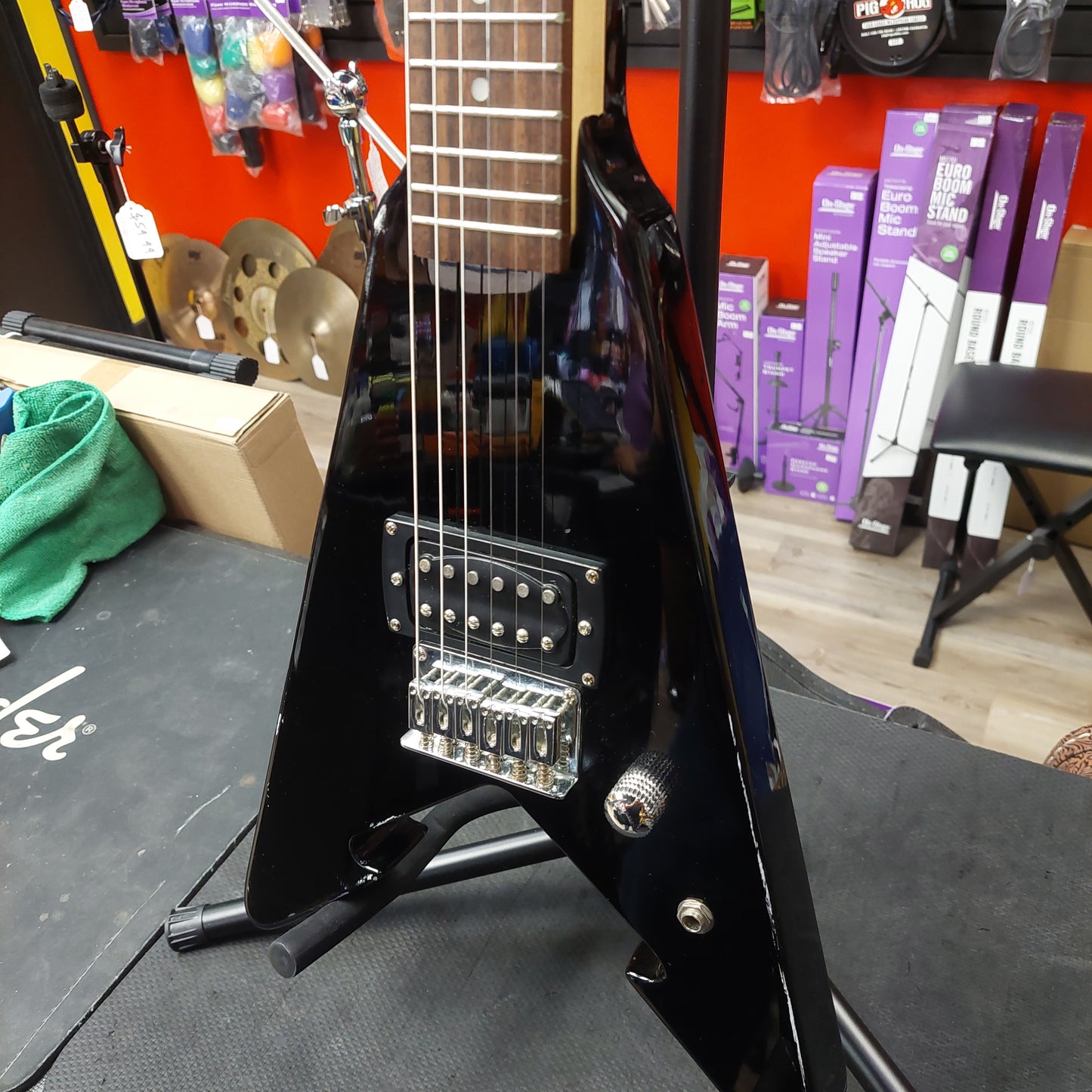 First Act ME276 Mini-V Electric Guitar - Black (USED) SN# 2760D19474