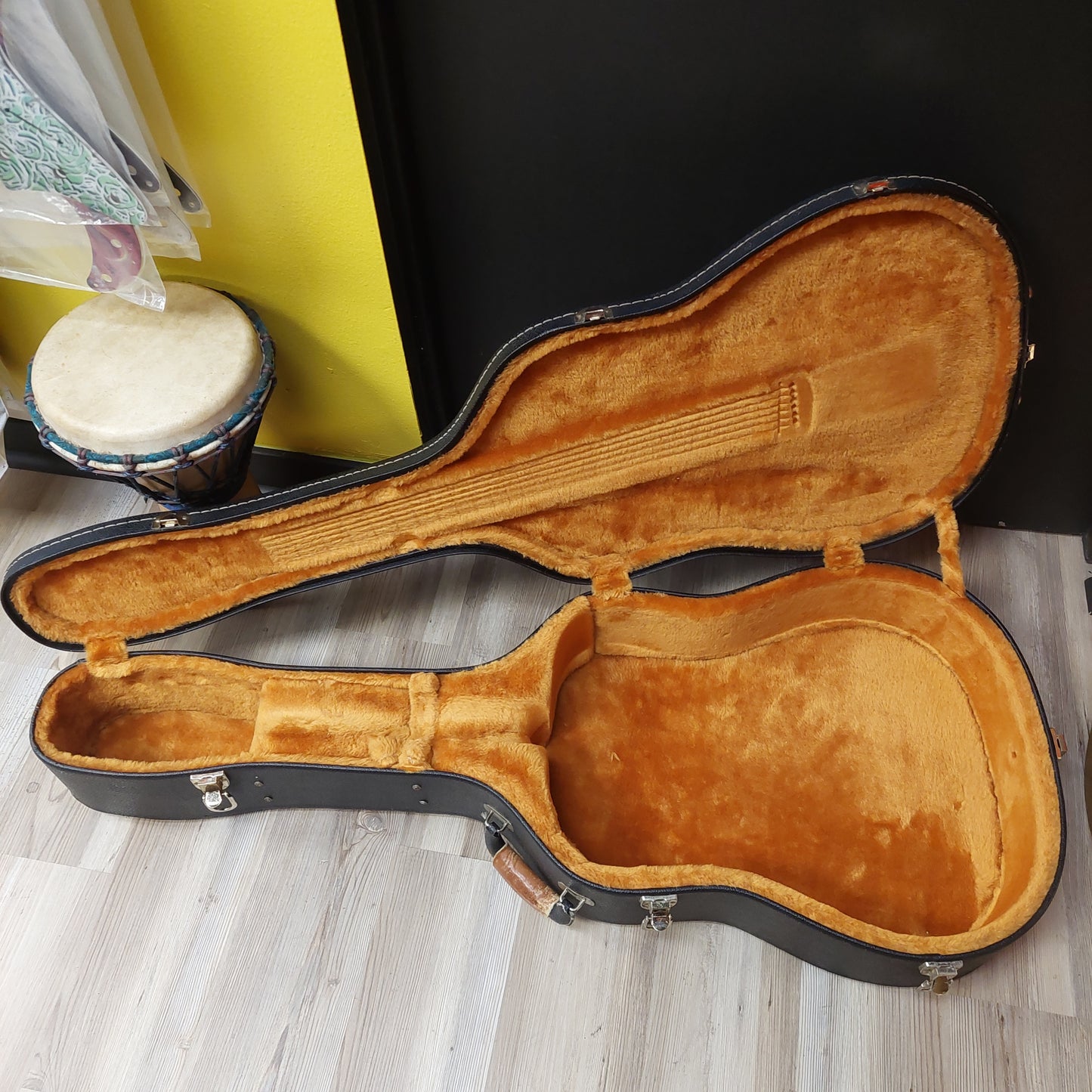 1970's Yamaha L-5 Acoustic Guitar- Natural Gloss w/ Hard Case SN# 61119