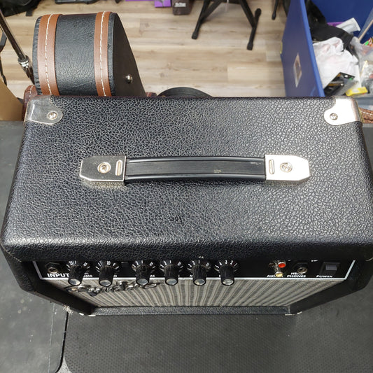Fender Frontman 15G 15-Watt 1x8" Guitar Amplifier (USED) SN# IAO4H07257