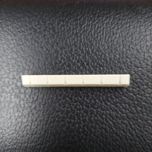 Classical Guitar Nut Plastic 52.5 x 6 x 9.3-8.8 - Ivory