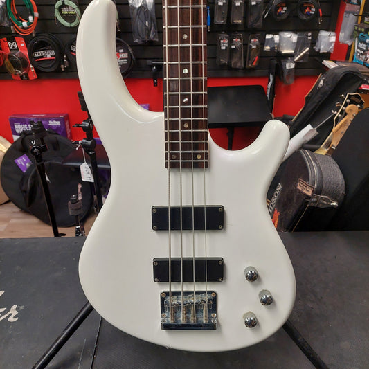 2000's DEAN EDGE-ONE 4-STRING BASS GUITAR - WHITE "Made in Korea" SN# D20060649