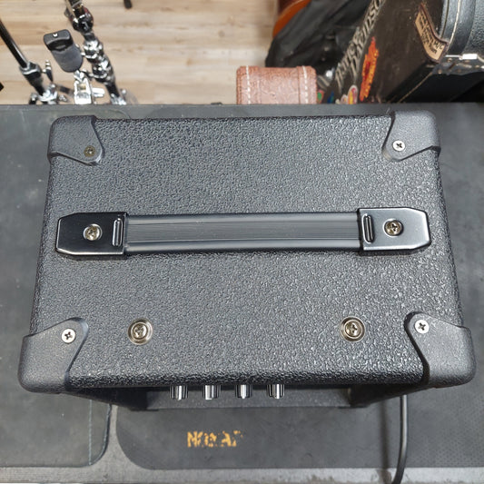 1990's Vintage YAMAHA YG15 Guitar Amplifier 15 Watts (USED) SN# 030804662