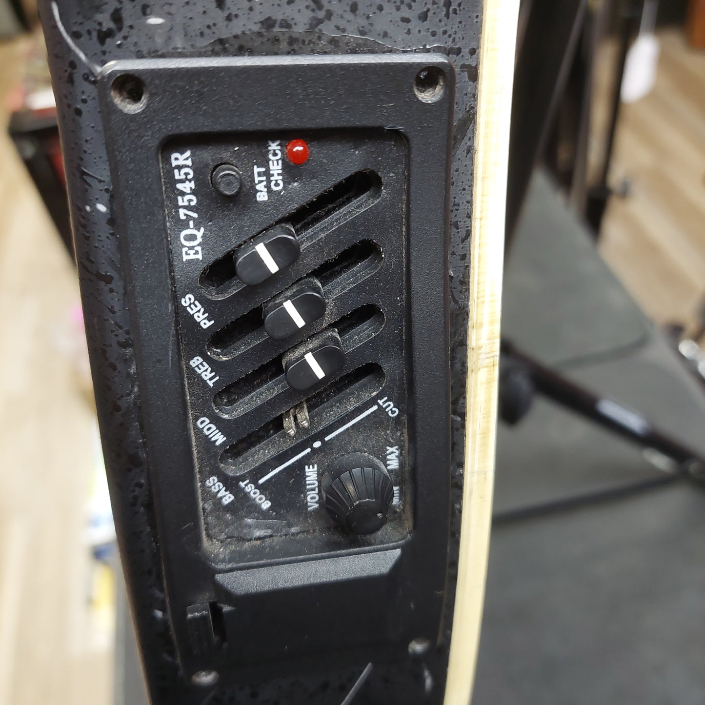 2008 Fender Stratacoustic Electric Acoustic Guitar - Black Gloss SN# 08060471 "Sold As Is" (Has High Action Truss Rod Is Maxed out)