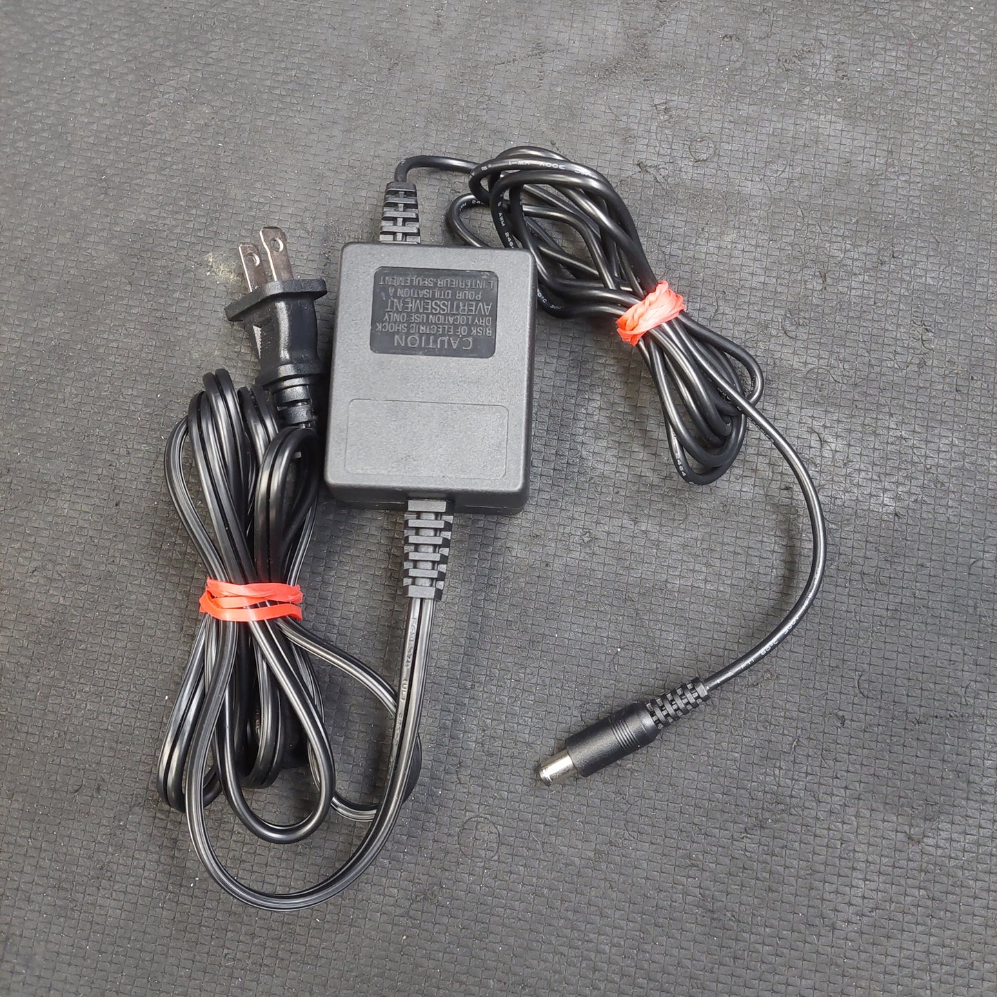 Boss DR-770 Dr. Rhythm Drum Machine w/ Power Supply (USED) SN# 23403 "Made In Japan"