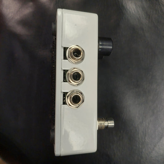 EHX 1440 Looper Pedal w/ EHX Power Supply (USED)