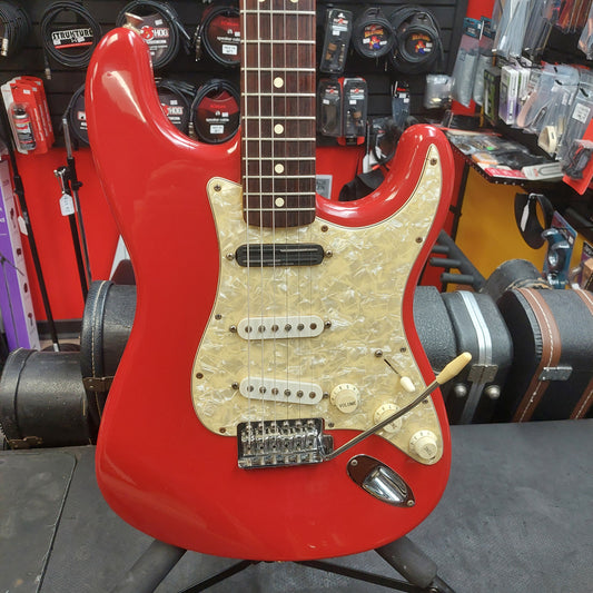 1994 Fender Standard Stratocaster Rosewood Fingerboard - Torino Red SN# FN203686