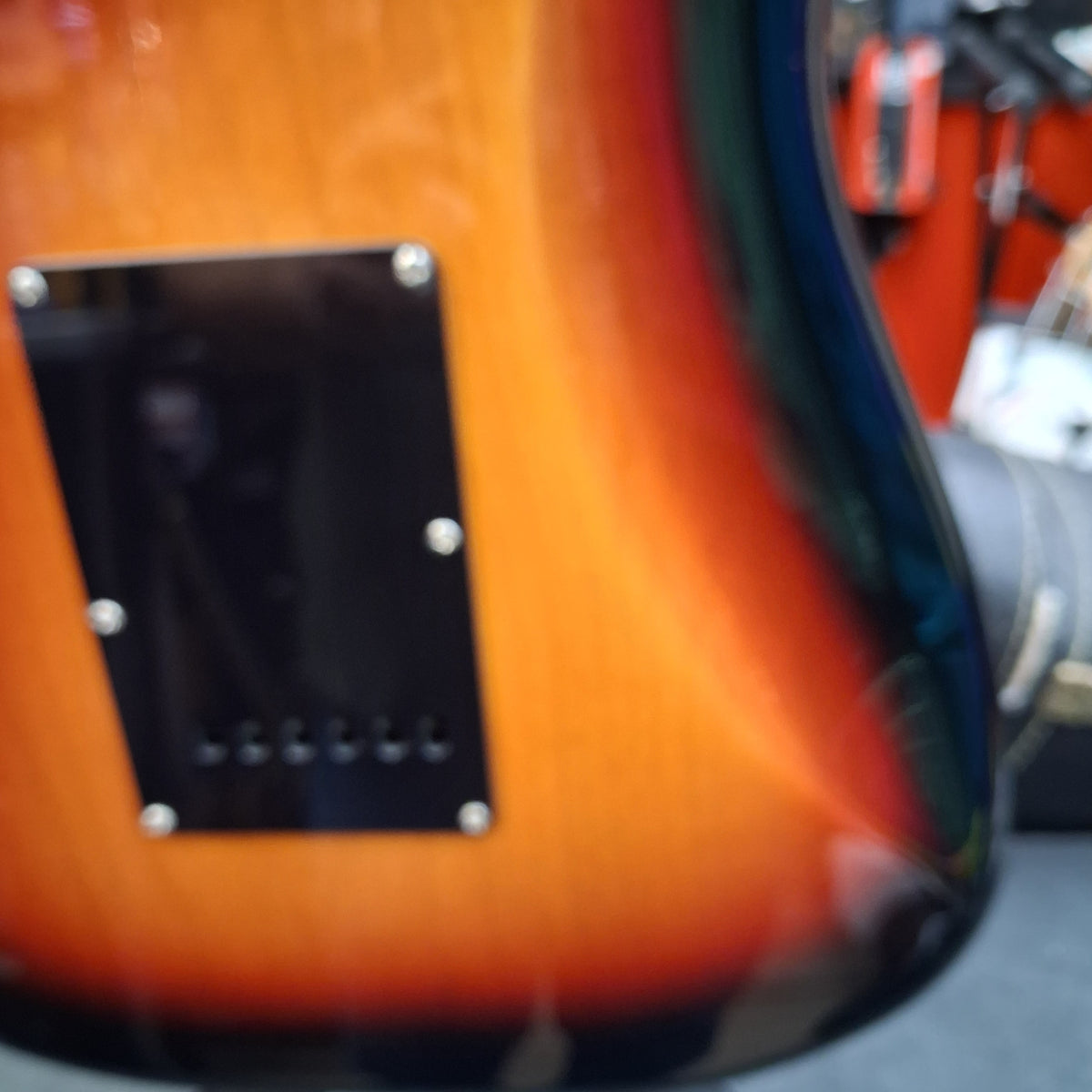 2016 Squire Classic Vibe Stratocaster '60s, Rosewood Fingerboard - 3-Color Sunburst SN# CGS1607887