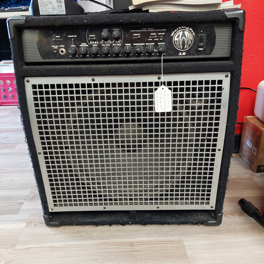 2000's SWR WorkingPro 15 200watt Bass Amplifier SN# M1478275