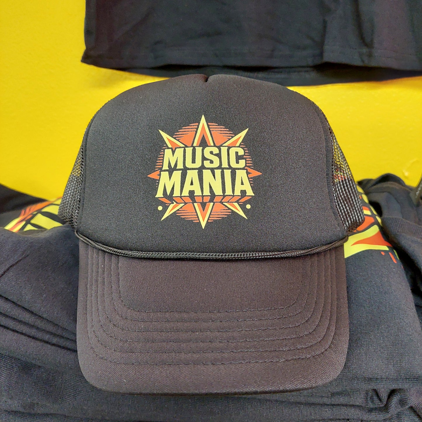 MUSIC MANIA TRUCKER HAT - BLACK