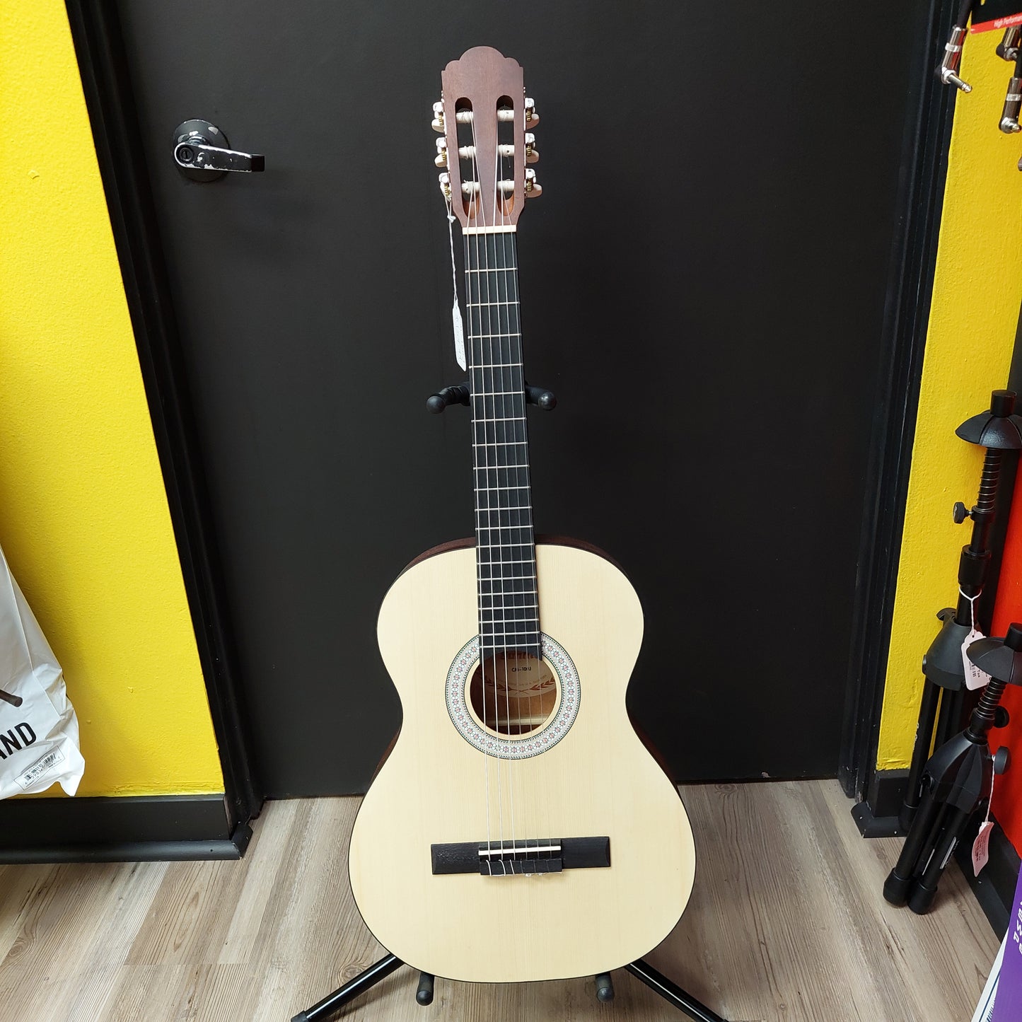 Sunlite CM-100J 3/4 Sized Classical Guitar - Natural w/ Gig Bag