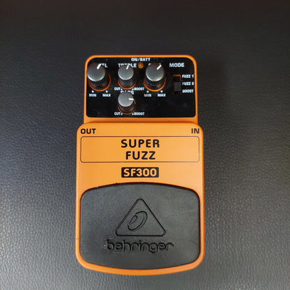 Behringer SF300 Super Fuzz Effects Pedal (USED)