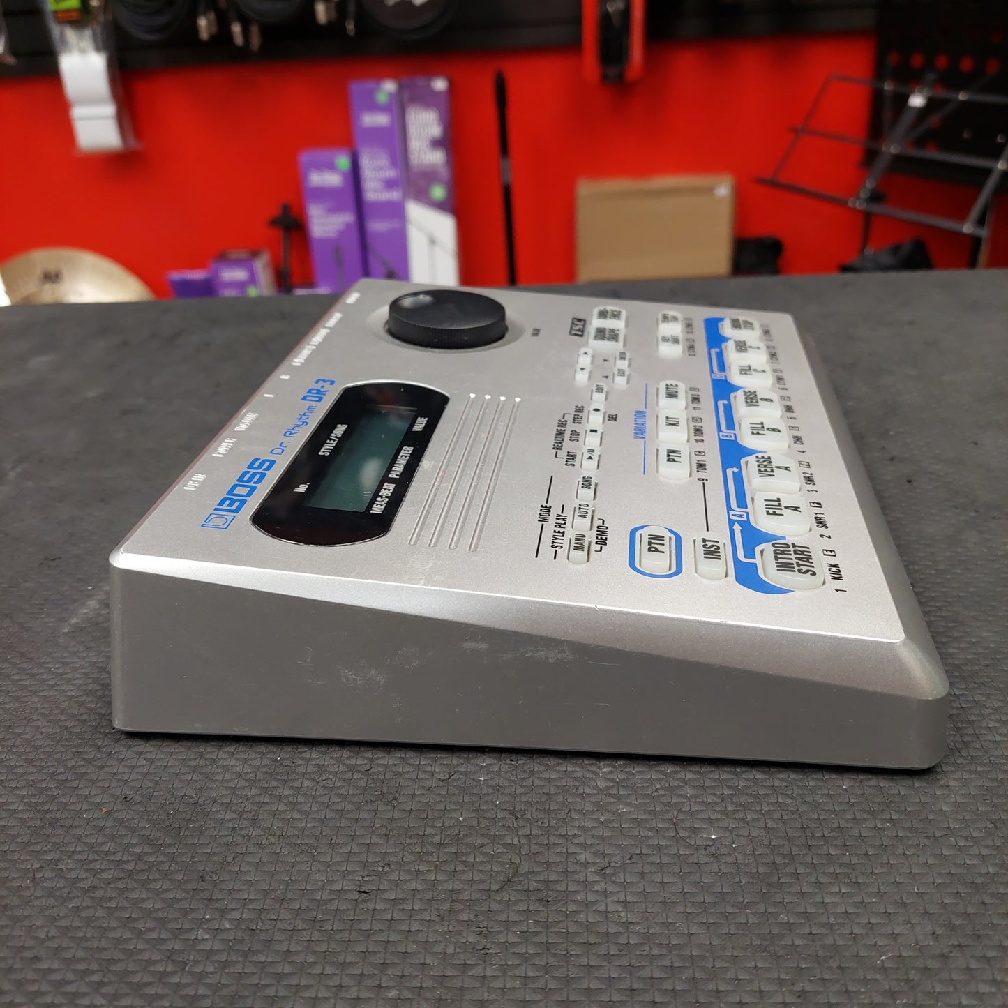 BOSS DR-3 DR RHYTHM DRUM MACHINE (USED) SN# (21) BS5550