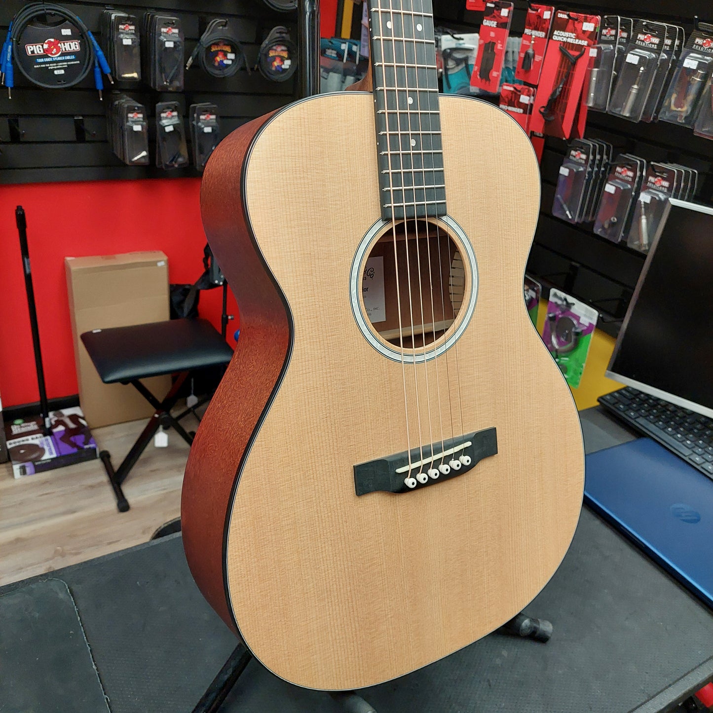 2023 Martin 000 Jr-10 Acoustic Guitar w/ Martin Gig Bag, Upgraded Bone Nut, & Saddle SN# 2774081 "Made In Mexico"