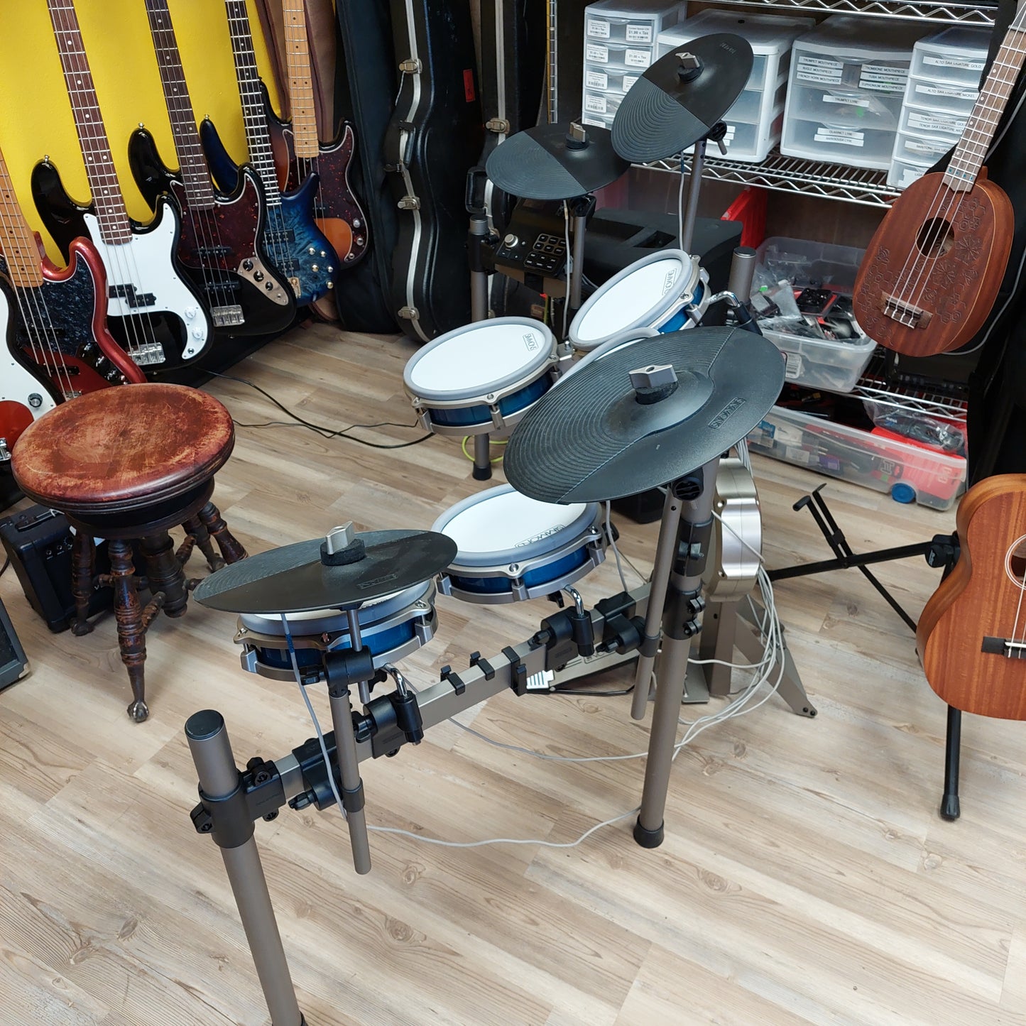 Simmons Titan 70 E Drum Kit w/ Simmons DA212 Active Monitor (USED) SN# 06287243200077 / SN# DA211224091009896