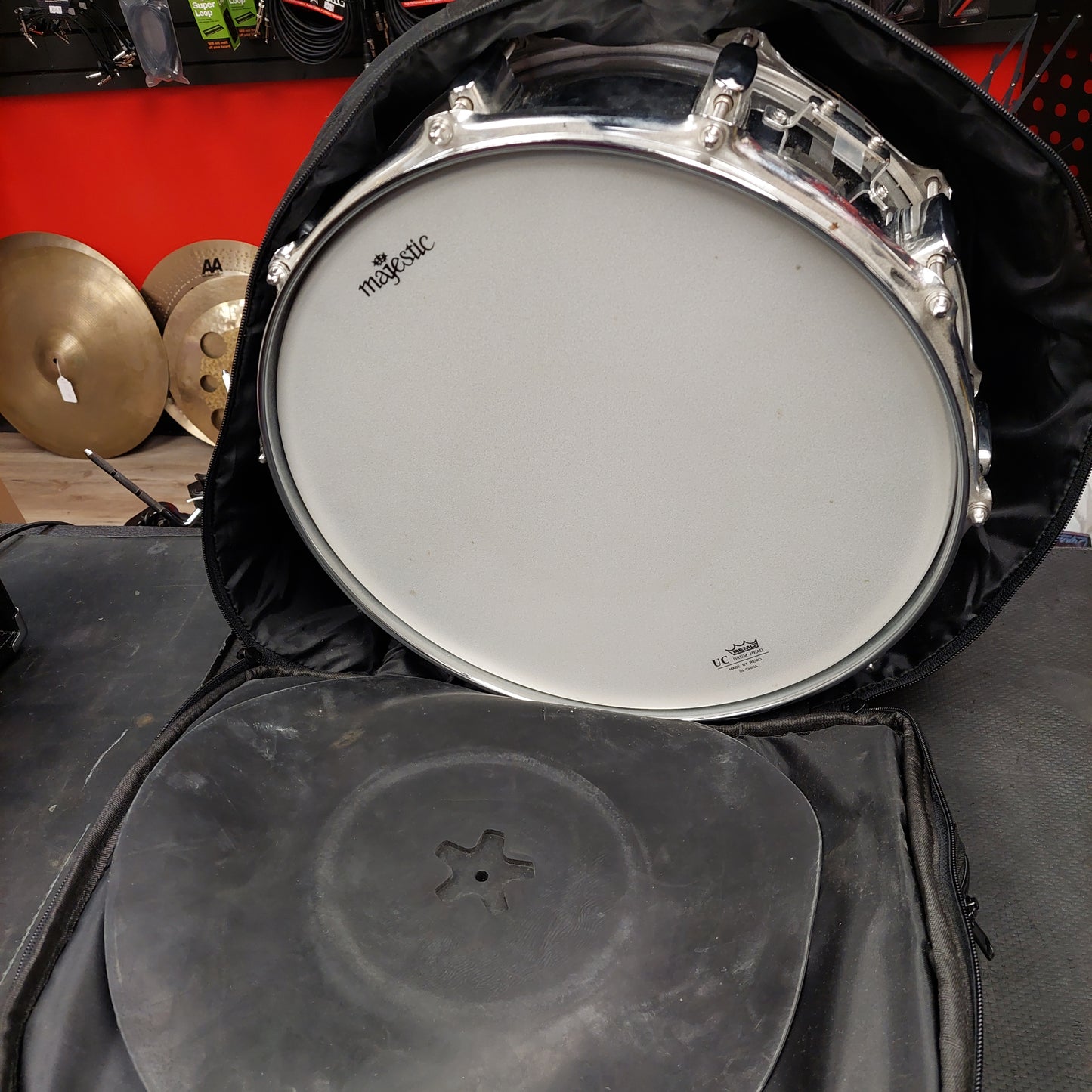 Majestic Chrome Snare Drum w/ Gig Bag (USED)