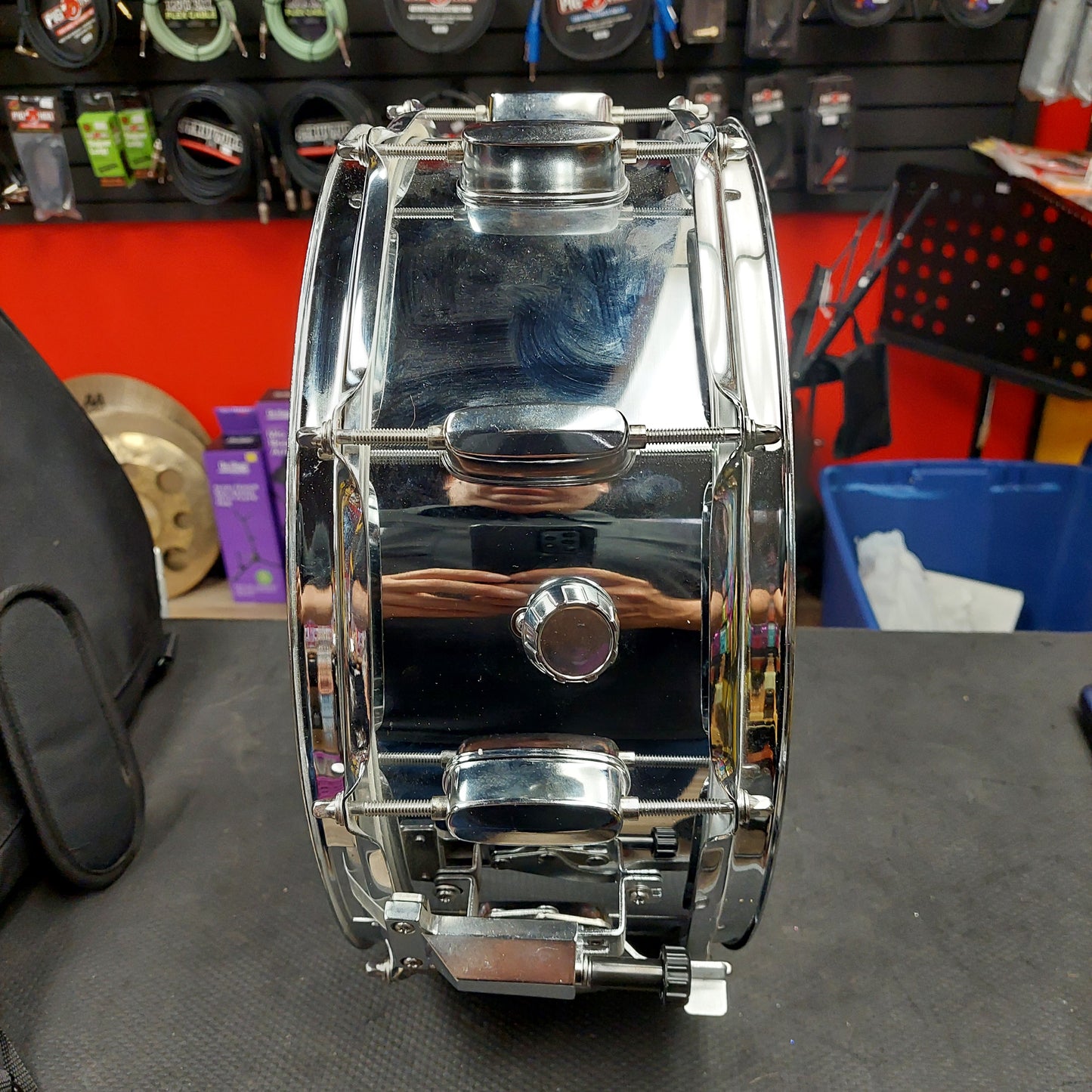 Majestic Chrome Snare Drum w/ Gig Bag (USED)