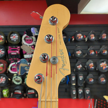 1999 Fender American Standard 4-String P-Bass - 2 Tone Sunburst w/ Hard Case SN# N9400139