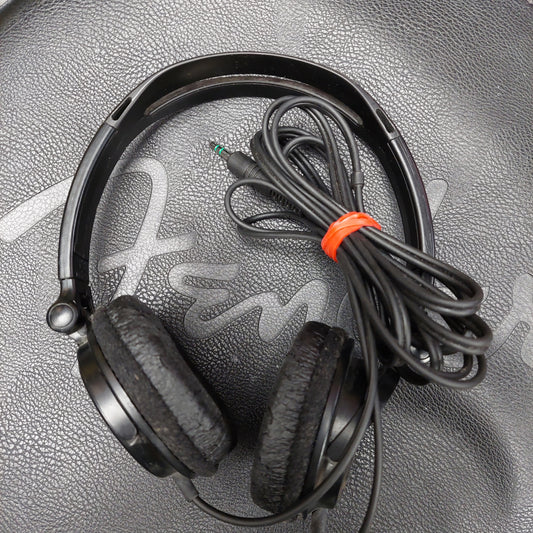 Sony MDR-V150 Headphones (USED)