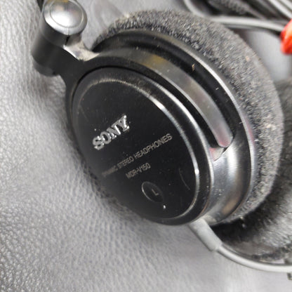 Sony MDR-V150 Headphones (USED)