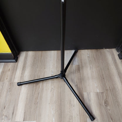 Amazon Basics Microphone Stand (USED)
