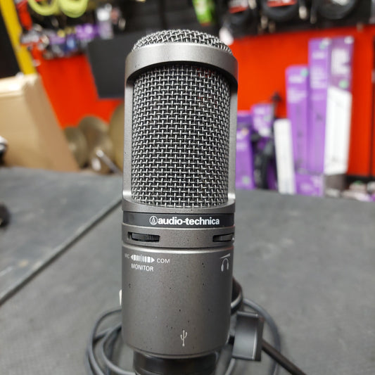 Audio Technica AT2020USB+ Cardioid Condenser Microphone w/ Tripod Stand & USB Cable (USED)
