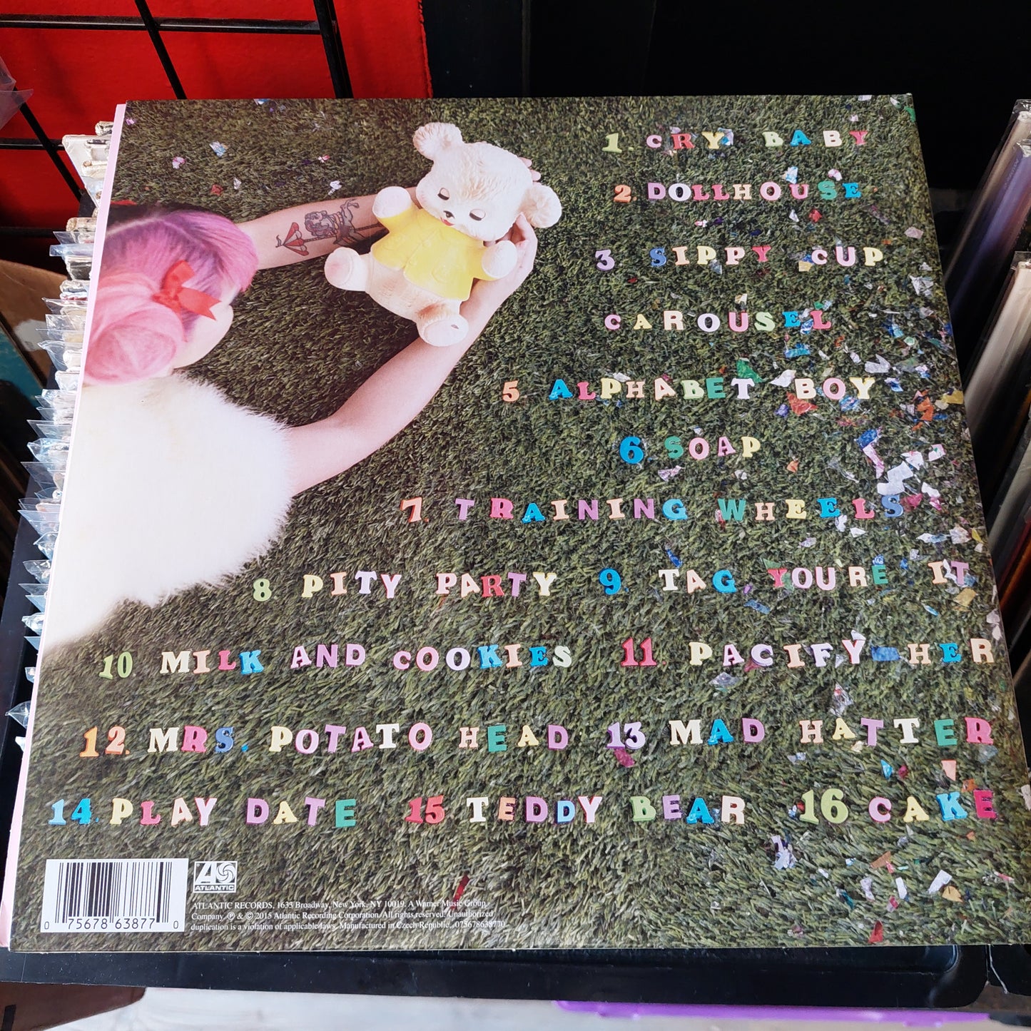 Melanie Martinez - Crybaby LP "Deluxe Edition" (USED)