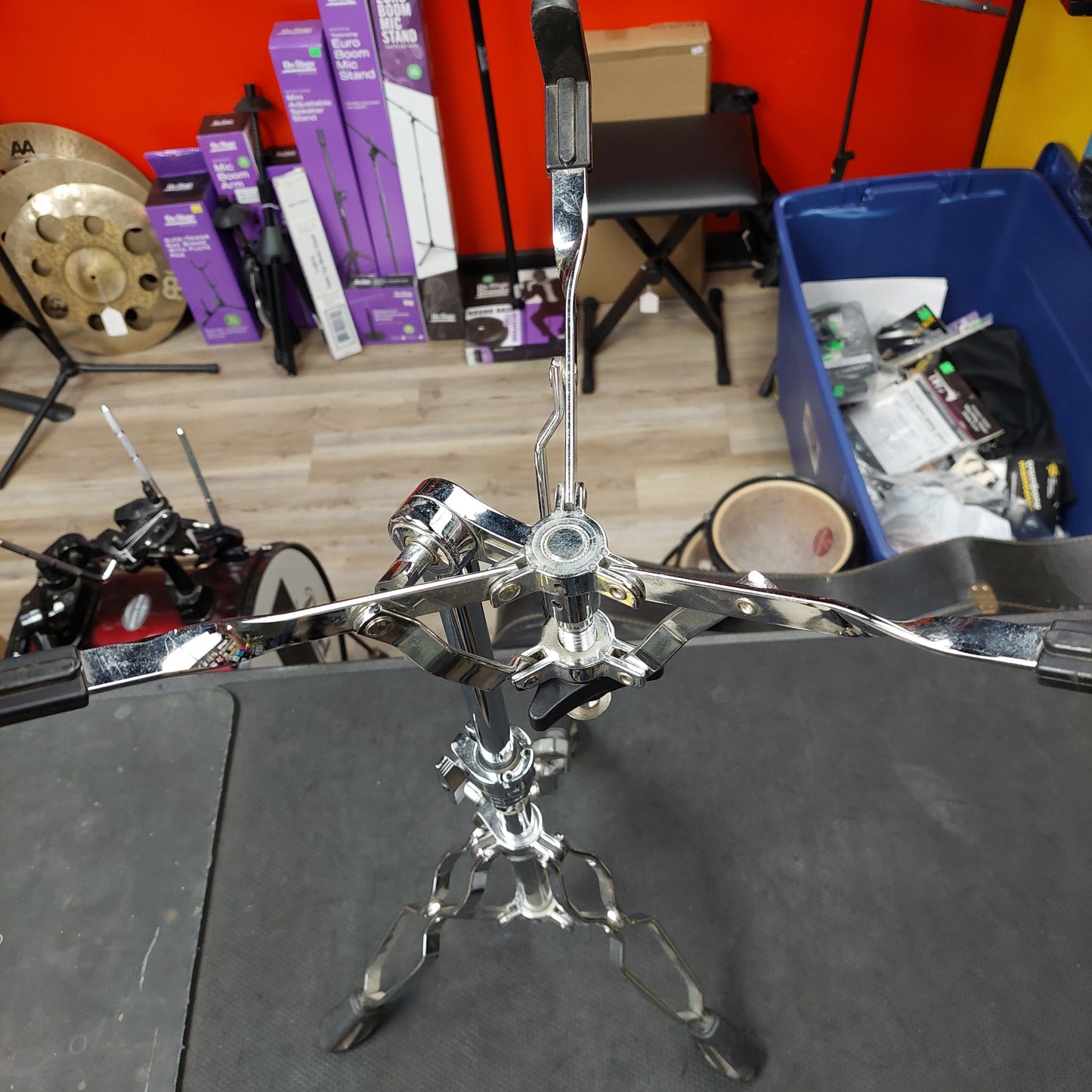 1990's Pearl Snare Stand - Chrome