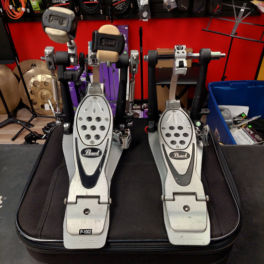 Pearl P1002 Double Kick Pedal w/ Case (USED)