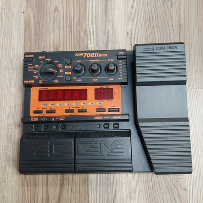 Zoom 708II Bass Multi Effects Pedal w/ Original Box (USED) SN# A30019145