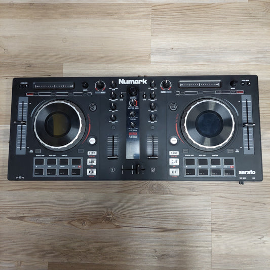 Numark Mixtrack Platinum Controller (USED) SN# (21)N31907191854255