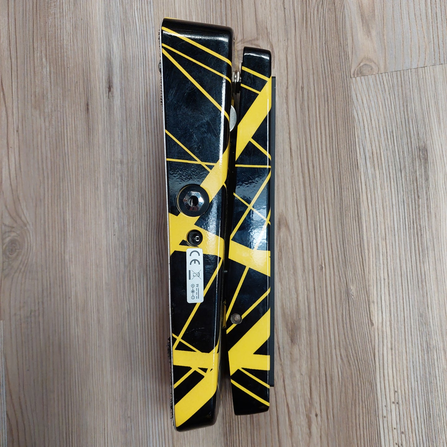 EVH Wah Pedal - Black & Yellow (USED)