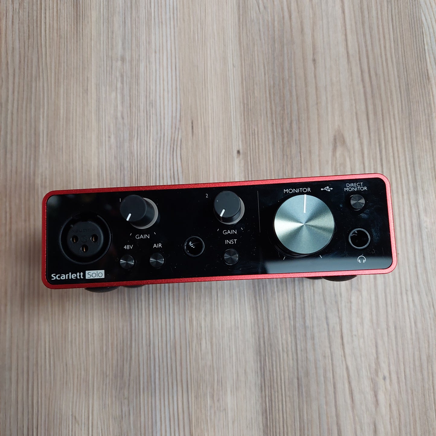 Focusrite Scarlett Solo 3rd Gen (USED) "Missing Cable" SN# Y7NTT4B29039FF