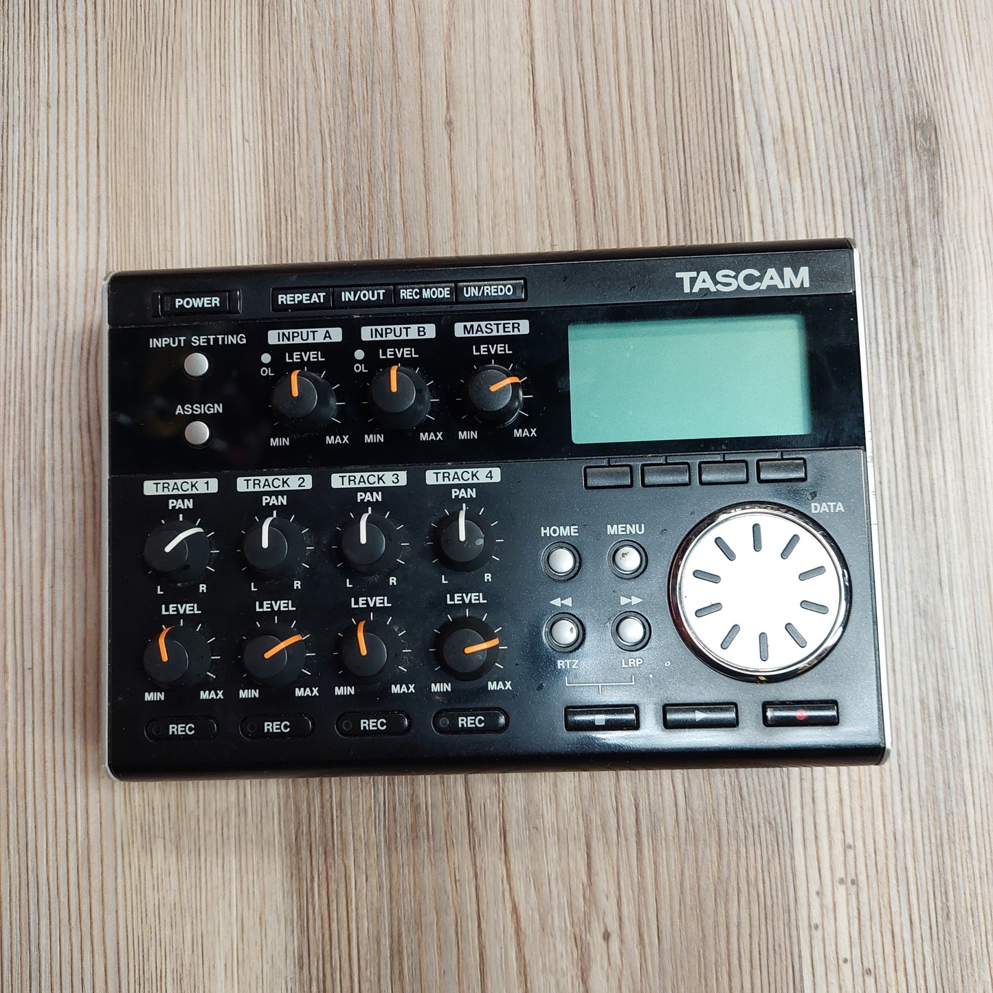Tascam Pocketstudio DP-004 (USED) "No Power Supply" SN# (21)0200366