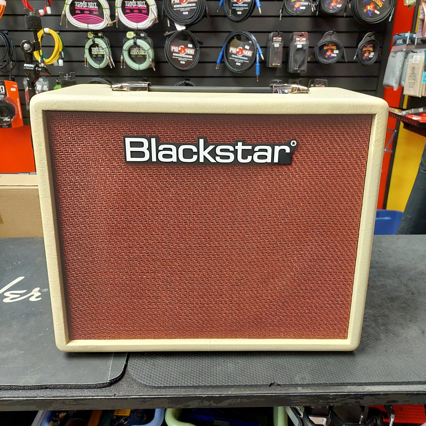Blackstar Debut 30E Guitar Amplifier (USED) SN# 21UBA240529008